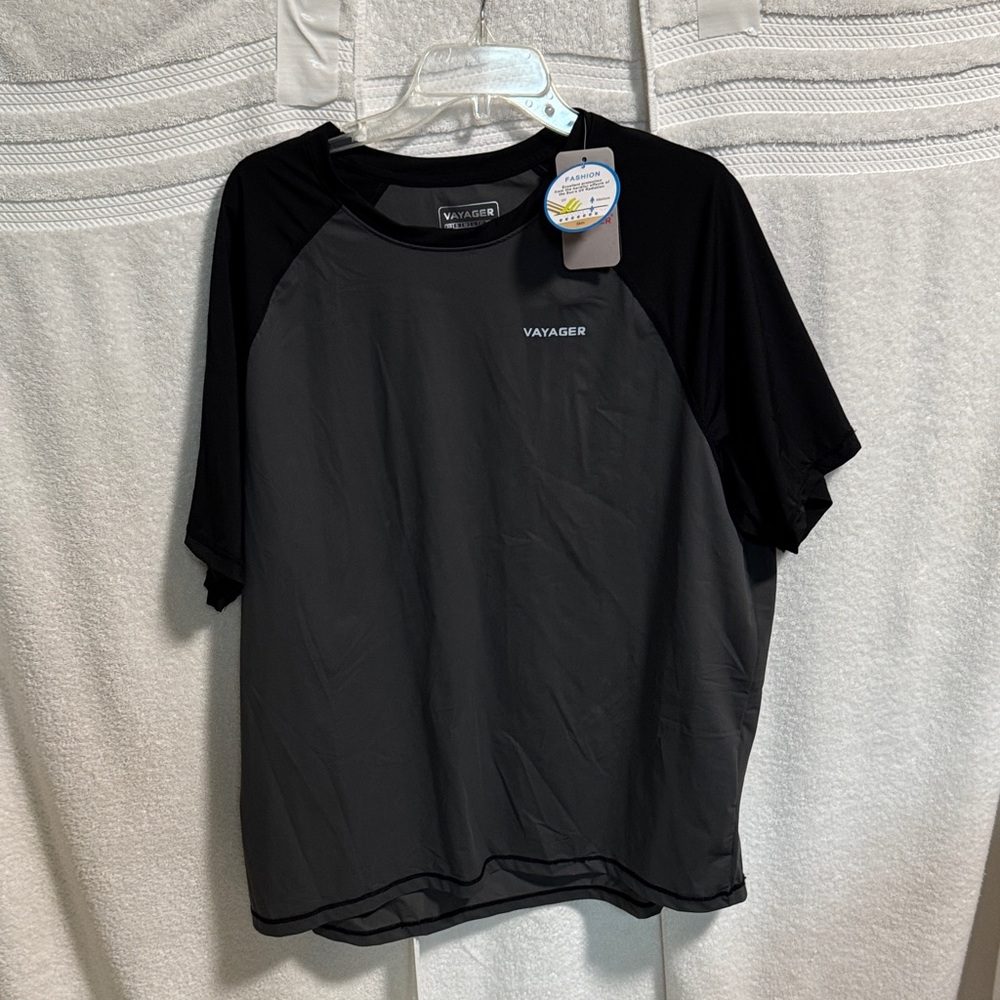 Vayager Black Short Sleeve Men's Tee T4
